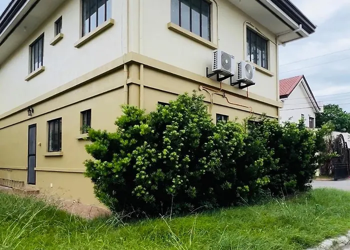 Laiza's Crib 16pax Private 4br With 3 Baths * Lapu-Lapu City