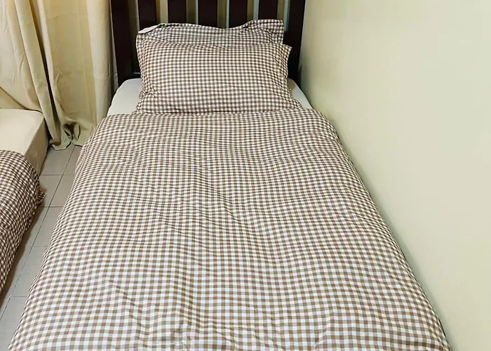Laiza's Crib 16pax Private 4br With 3 Baths Apartment