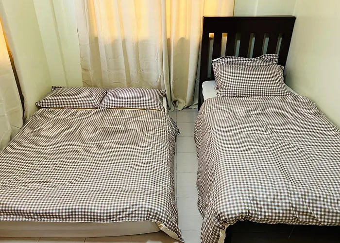 Laiza's Crib 16pax Private 4br With 3 Baths *